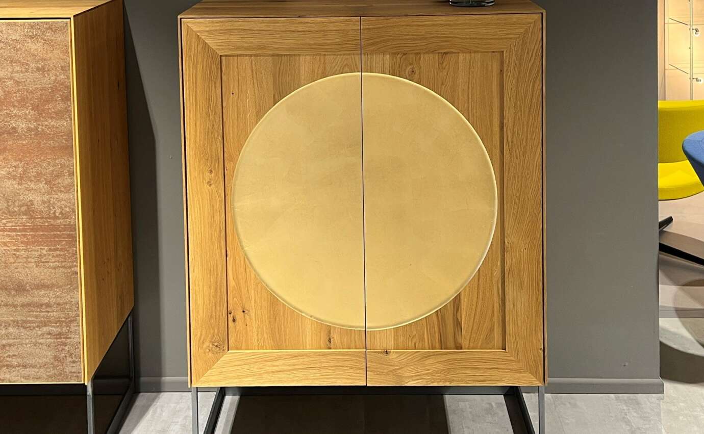 Schrank gold
