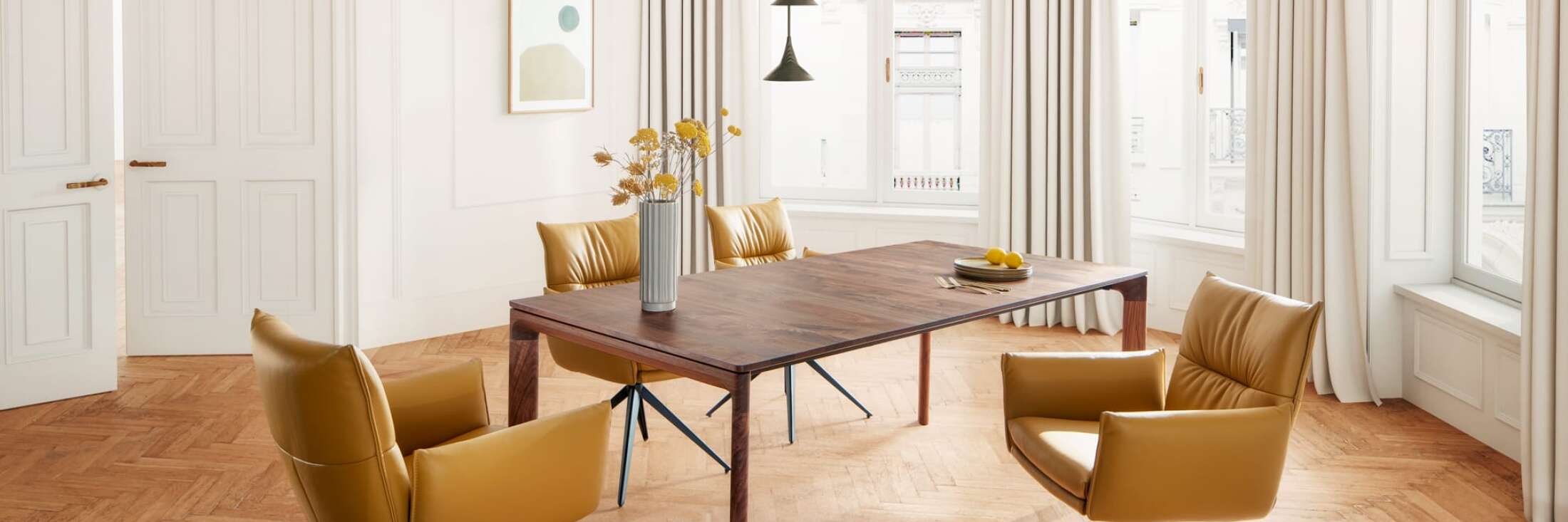 Esstisch Contur® 3400