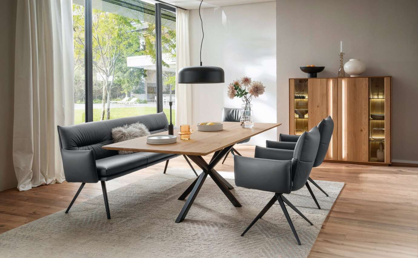 24 co  vitrine tisch due viso 2 eiche bank stuhl coscino m 1 4138 24 fein korr 243031 056 057