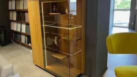 T7 Vitrine 1