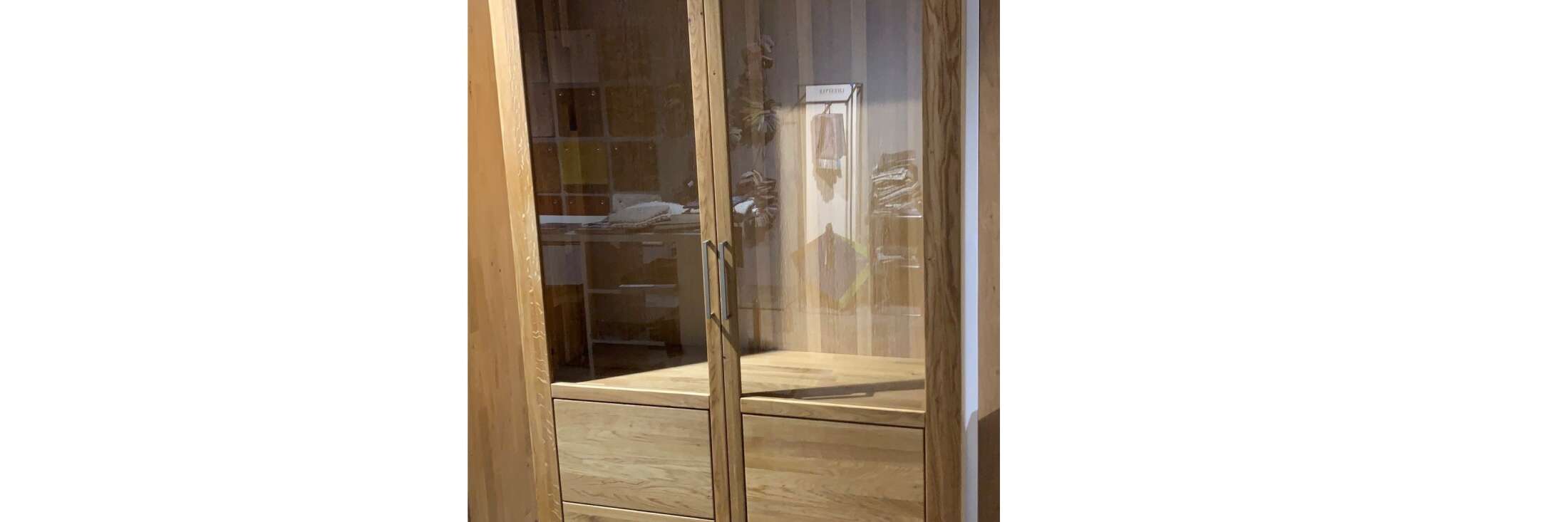 Vitrine Modell Warsa
